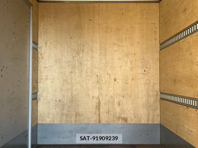 Hino DUTRO 2022-08 8658834-12