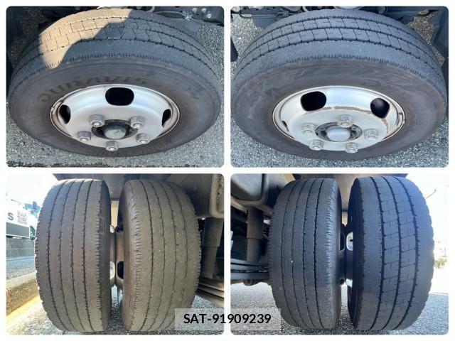 Hino DUTRO 2022-08 8658834-20