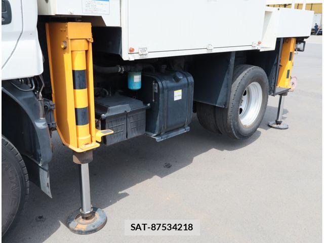 Hino DUTRO 2014-08 8658851-18