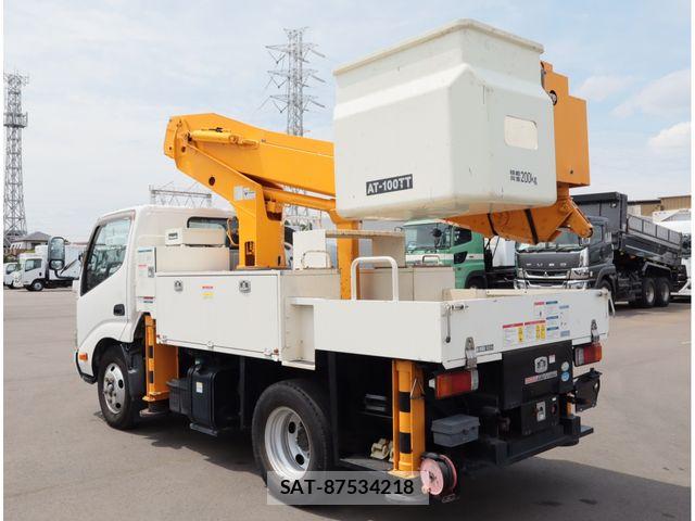 Hino DUTRO 2014-08 8658851-4