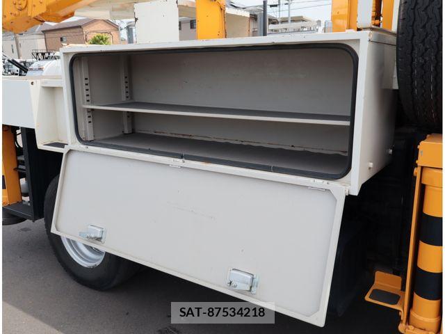 Hino DUTRO 2014-08 8658851-7