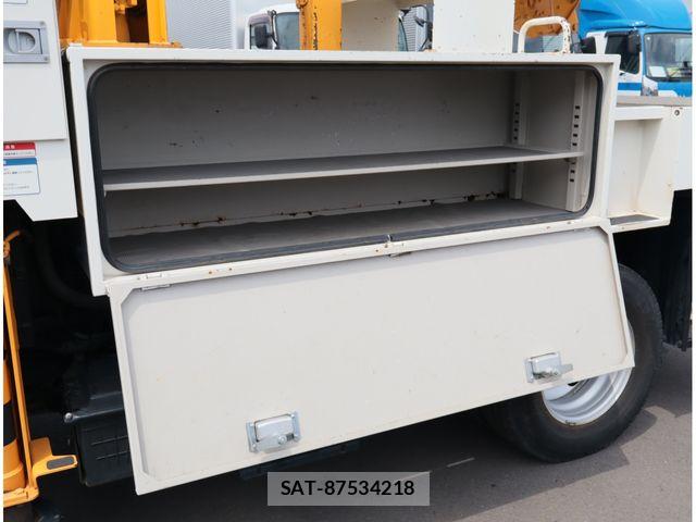 Hino DUTRO 2014-08 8658851-8