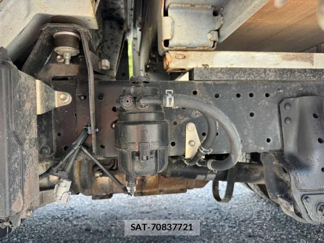Hino DUTRO 2019-06 8658841-20