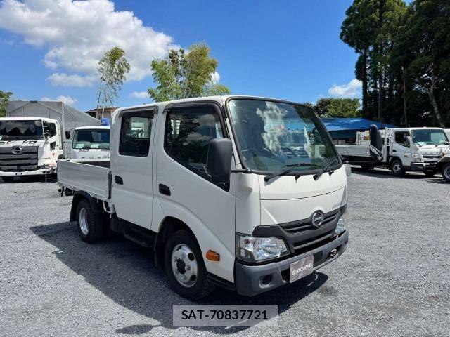 Hino DUTRO 2019-06 8658841-4