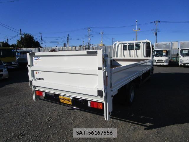 Hino DUTRO 2024-05 8658830-3