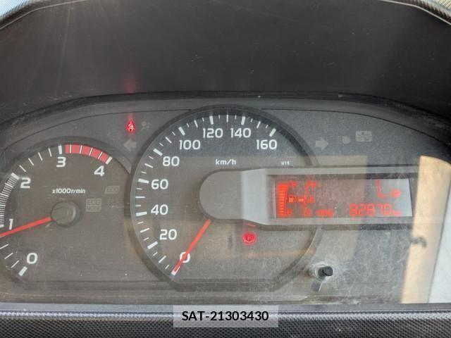 Hino DUTRO 2017-02 8658827-27