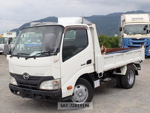 Hino DUTRO 2012-10 8658848-1