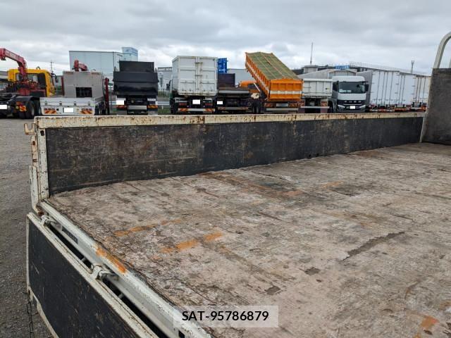Hino DUTRO 2019-10 8658839-15