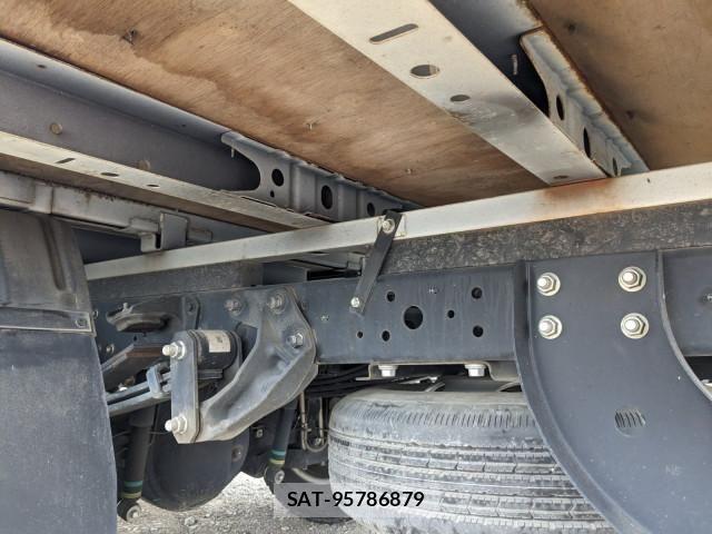 Hino DUTRO 2019-10 8658839-17