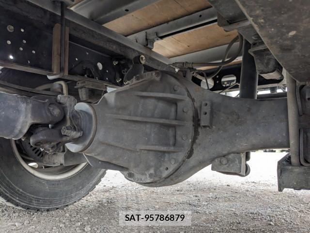 Hino DUTRO 2019-10 8658839-18