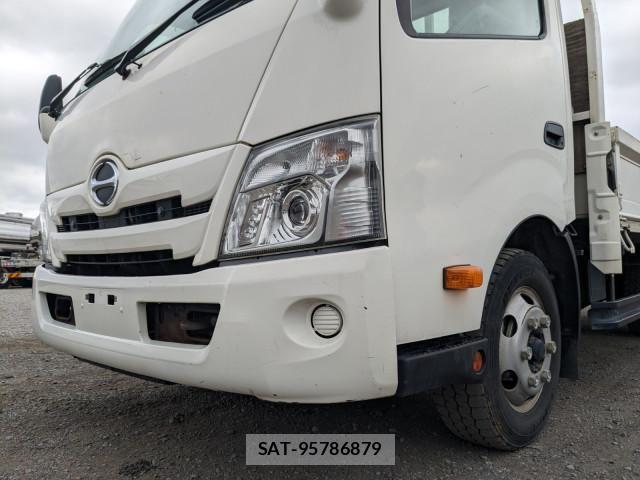 Hino DUTRO 2019-10 8658839-26
