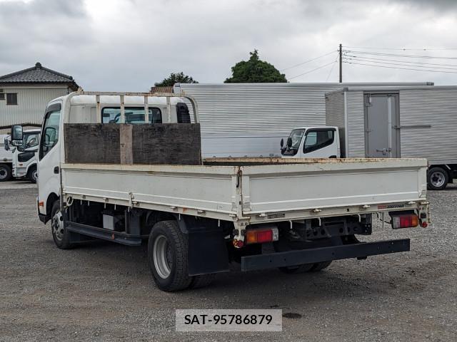 Hino DUTRO 2019-10 8658839-3