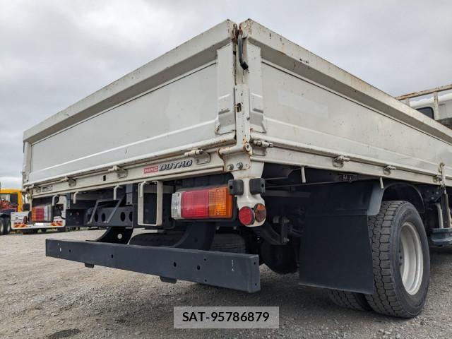 Hino DUTRO 2019-10 8658839-6