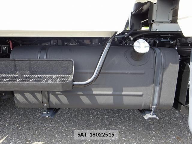 Hino DUTRO 2026-01 8685472-28