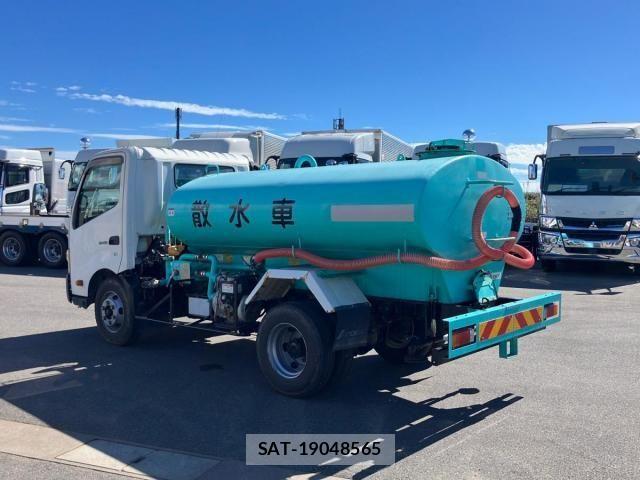 Hino DUTRO 2012-01 8685473-3