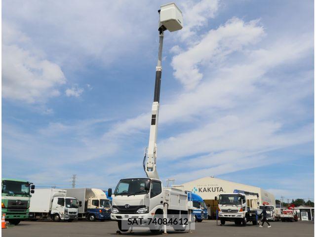Hino DUTRO 2018-01 8741786-9
