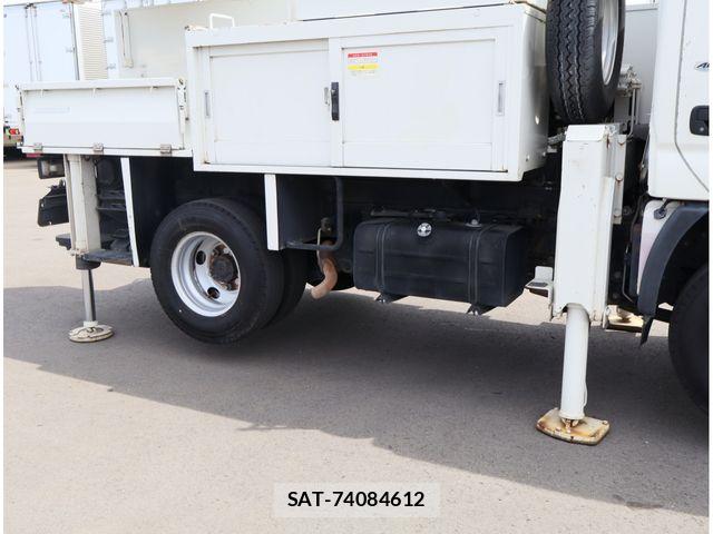 Hino DUTRO 2018-01 8741786-16