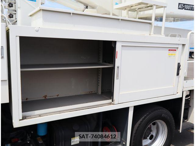 Hino DUTRO 2018-01 8741786-6