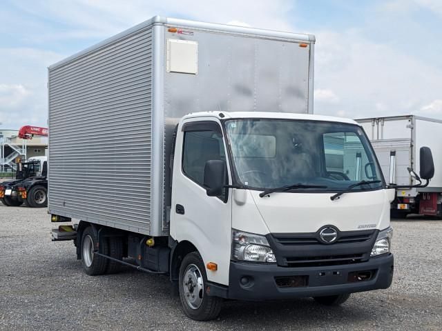 Hino DUTRO 2019-07 8732882-1
