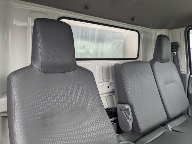 Hino DUTRO 2019-07 8732882-25