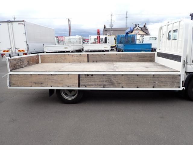 Hino DUTRO 2019-03 8732914-10