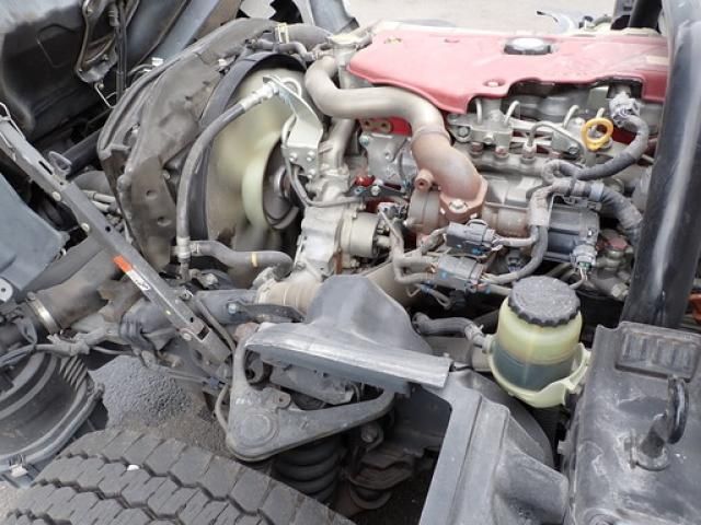 Hino DUTRO 2019-03 8732914-28