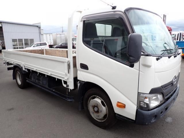 Hino DUTRO 2019-03 8732914-2