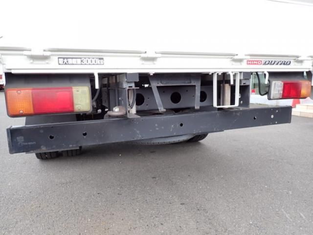 Hino DUTRO 2019-03 8732914-8