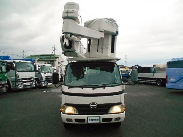 Hino DUTRO 2010-09 8732908-1