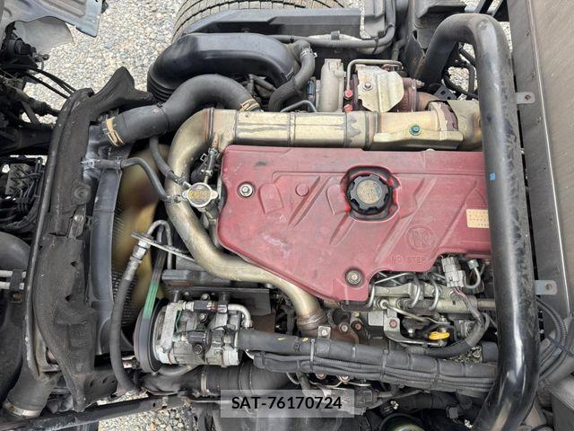 Hino DUTRO 2017-08 8741796-13