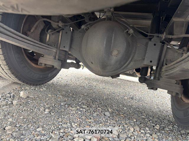 Hino DUTRO 2017-08 8741796-26