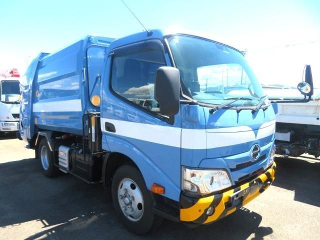 Hino DUTRO 2024-07 8732868-3