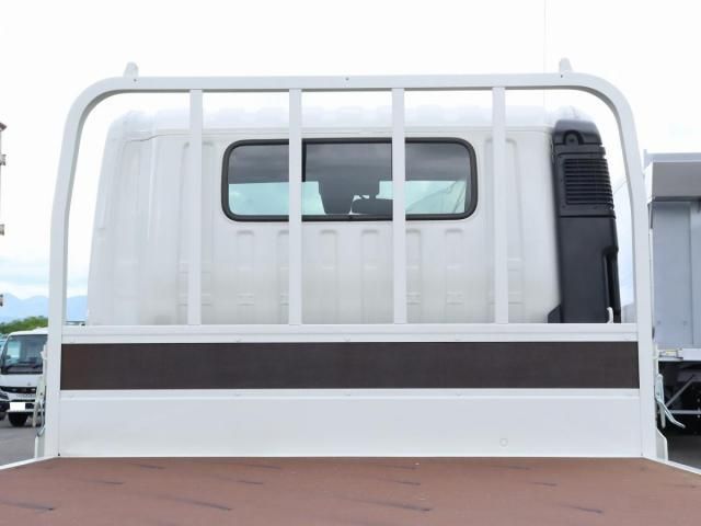 Hino DUTRO 2026-01 8732877-10