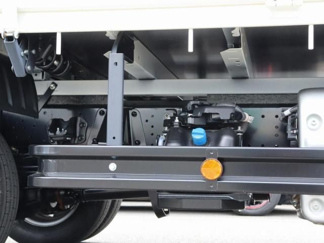 Hino DUTRO 2026-01 8732877-12