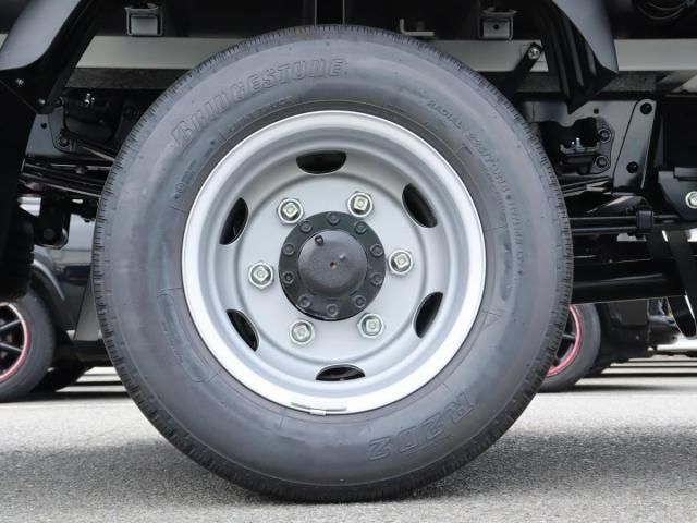 Hino DUTRO 2026-01 8732877-28