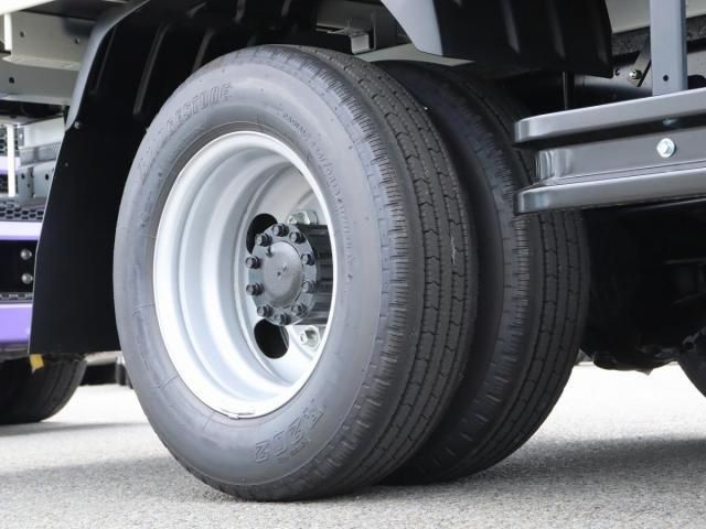 Hino DUTRO 2026-01 8732877-29