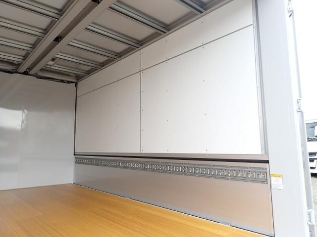 Hino DUTRO 2026-01 8732871-10