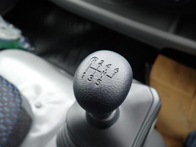 Hino DUTRO 2026-01 8732871-18