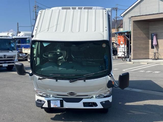 Hino DUTRO 2026-02 8732870-20