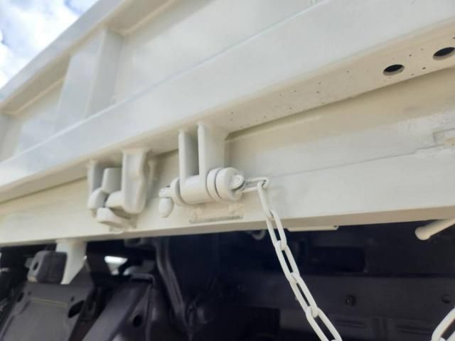 Hino DUTRO 2022-10 8732878-26
