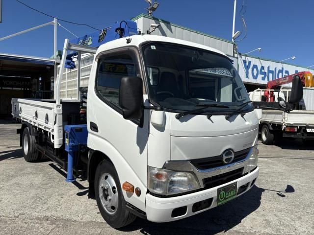 Hino DUTRO 2014-07 8732886-4