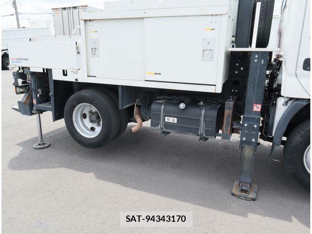 Hino DUTRO 2017-12 8741793-15