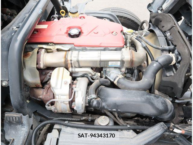 Hino DUTRO 2017-12 8741793-29