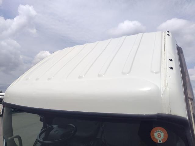 Hino DUTRO 2019-06 8732903-7