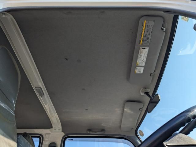 Hino DUTRO 2019-05 8732909-19