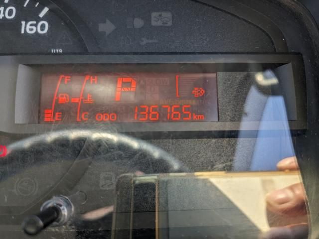Hino DUTRO 2019-05 8732909-27