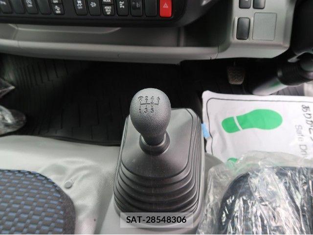 Hino DUTRO 2025-11 8741783-14