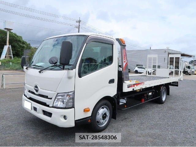 Hino DUTRO 2025-11 8741783-1