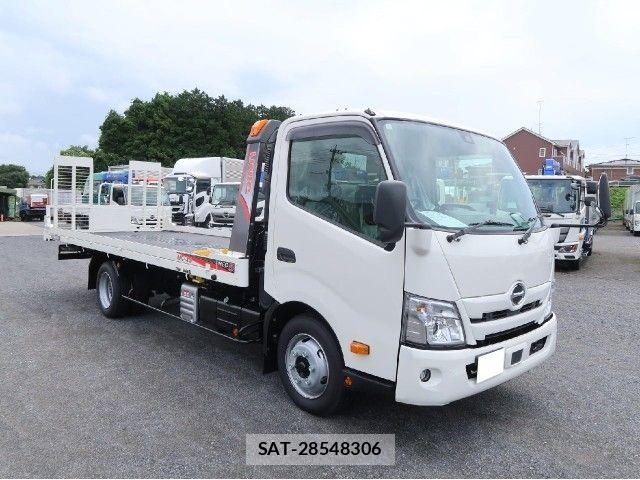 Hino DUTRO 2025-11 8741783-3