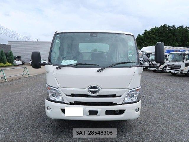 Hino DUTRO 2025-11 8741783-5